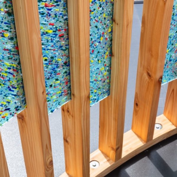 Panneaux muraux en planches recyclées e structurées